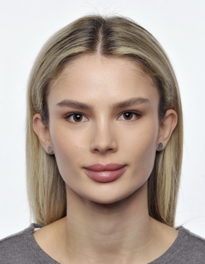 Corinna Sheyenne Zurn