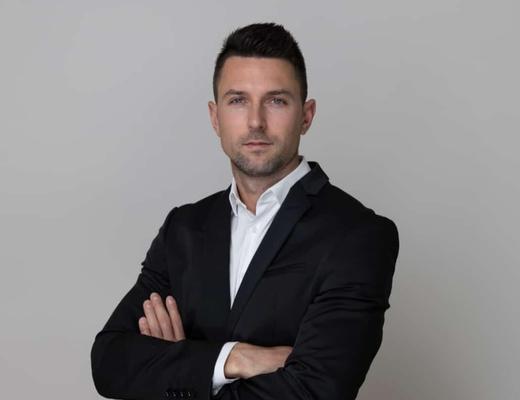 Valentino Arbutina