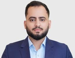 Zeeshan Khan 