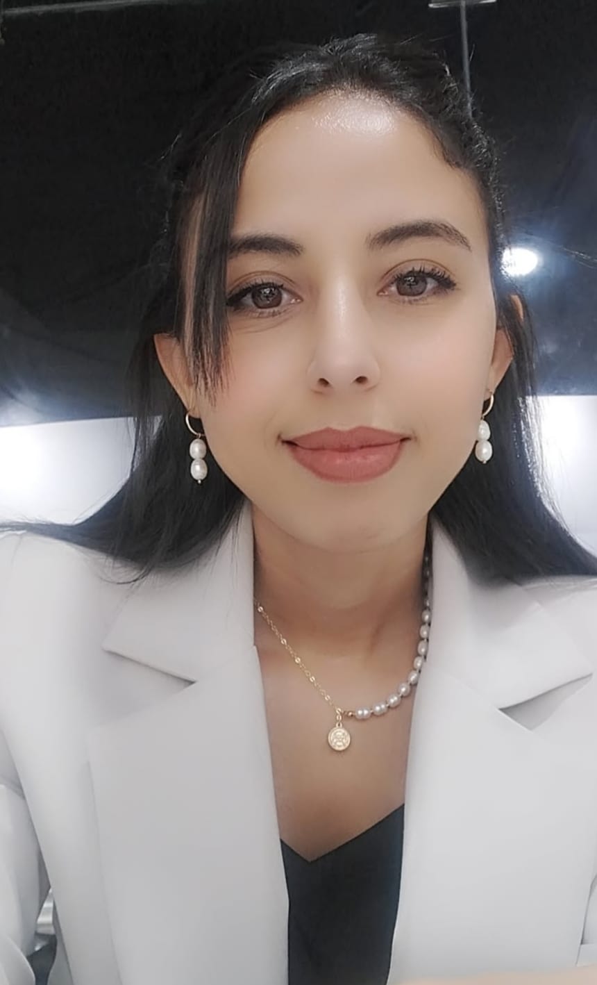 Zina Harikenchikh